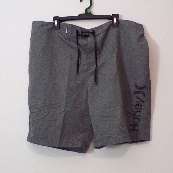 Hurley Men's surf shorts - Picture 1 of 5